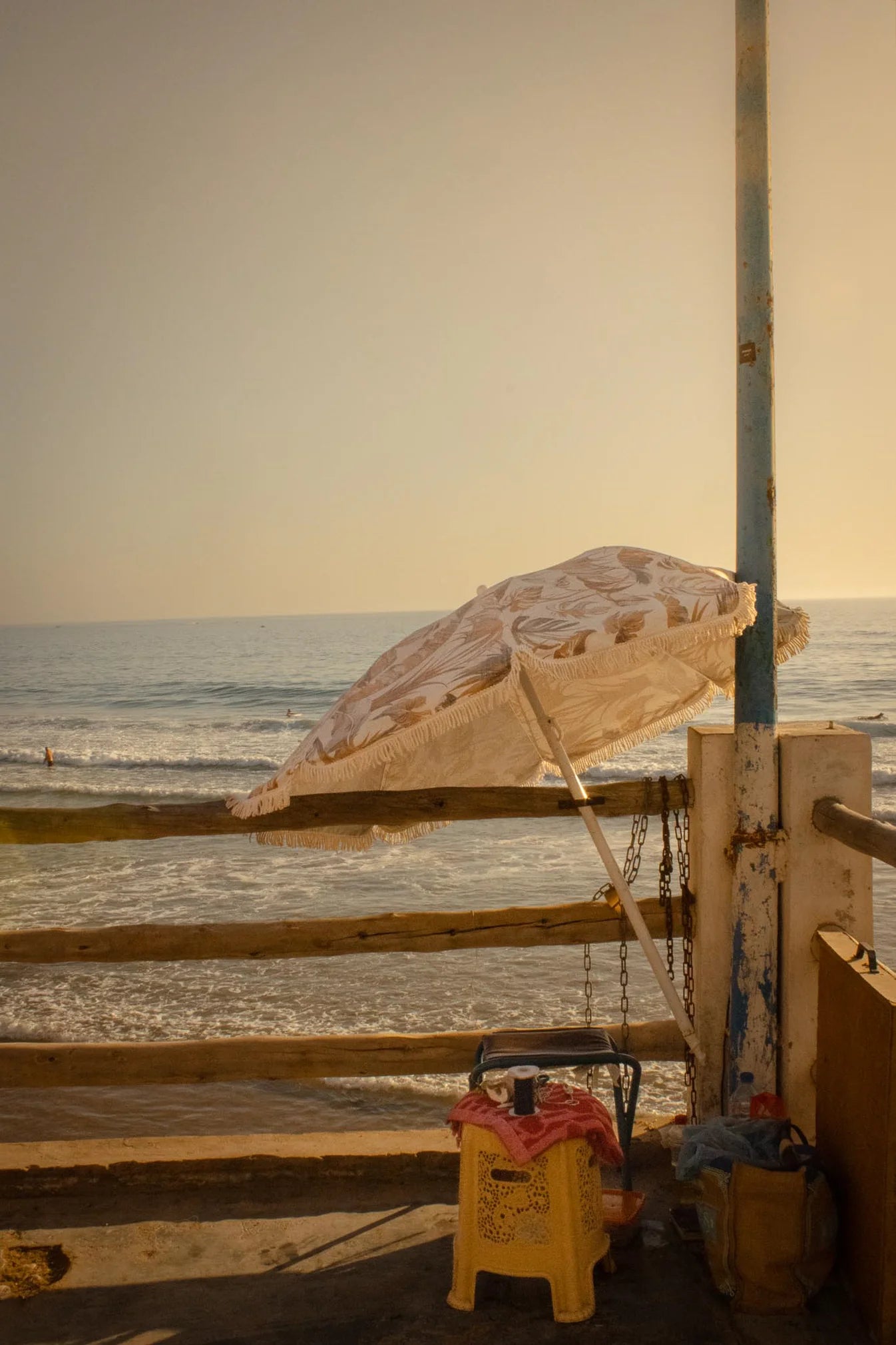 Le parasol - Taghazout #01 - 30X40 - Destockage